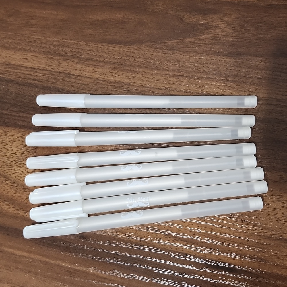 White Pens